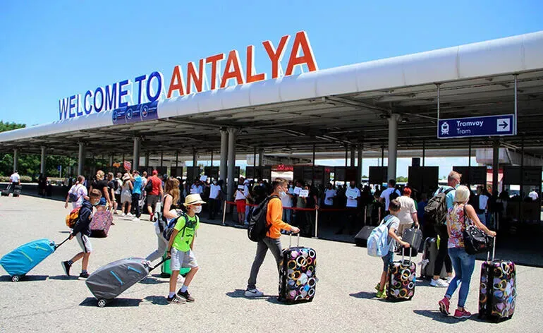 Gjermanët vazhdojnë të tregojnë interes për turizmin e Turqisë