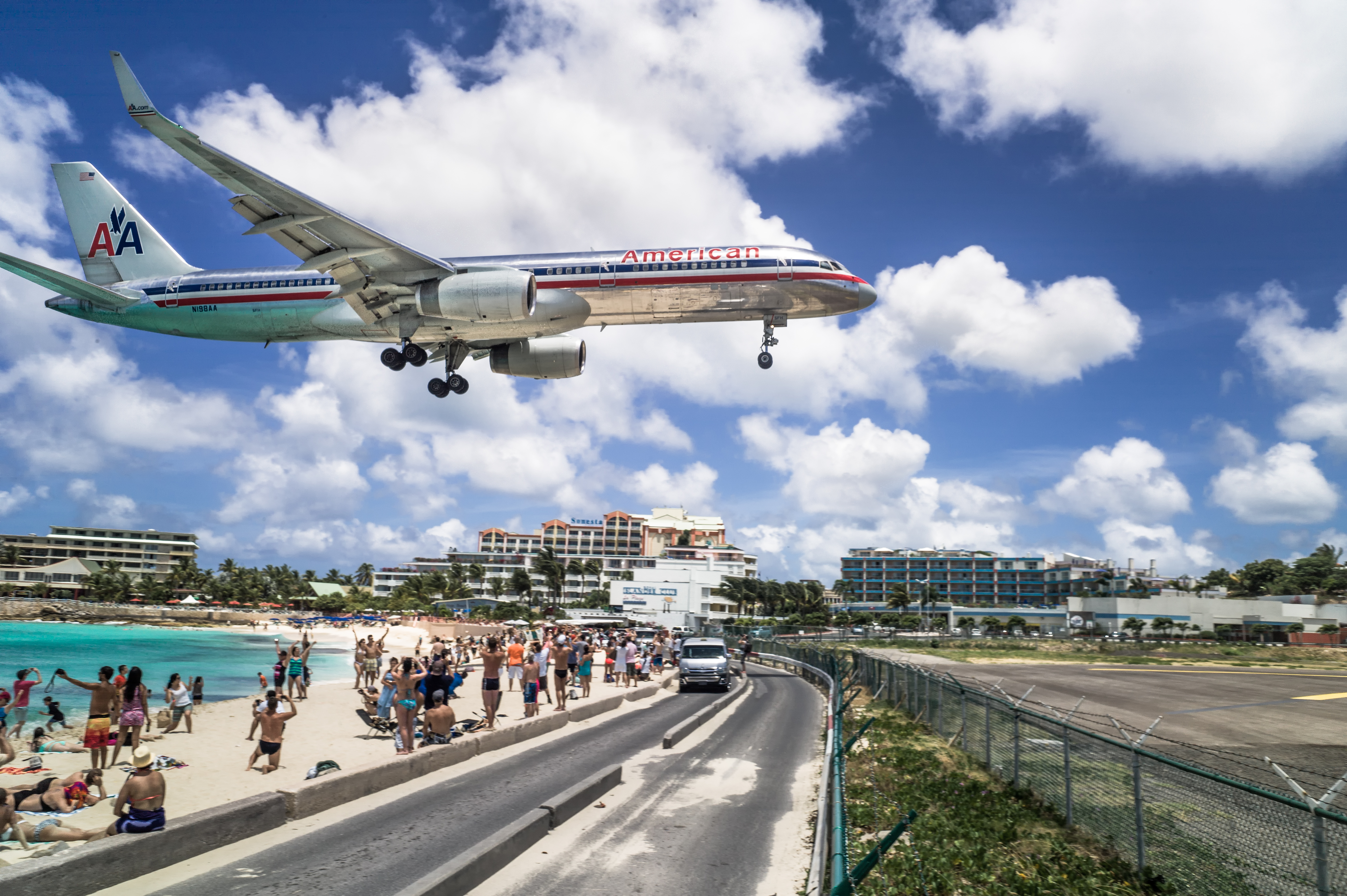 10 aeroportet më të rrezikshme në botë