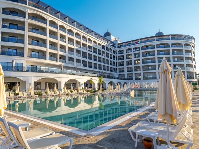 Side Moon - hotel familjar në Antalya